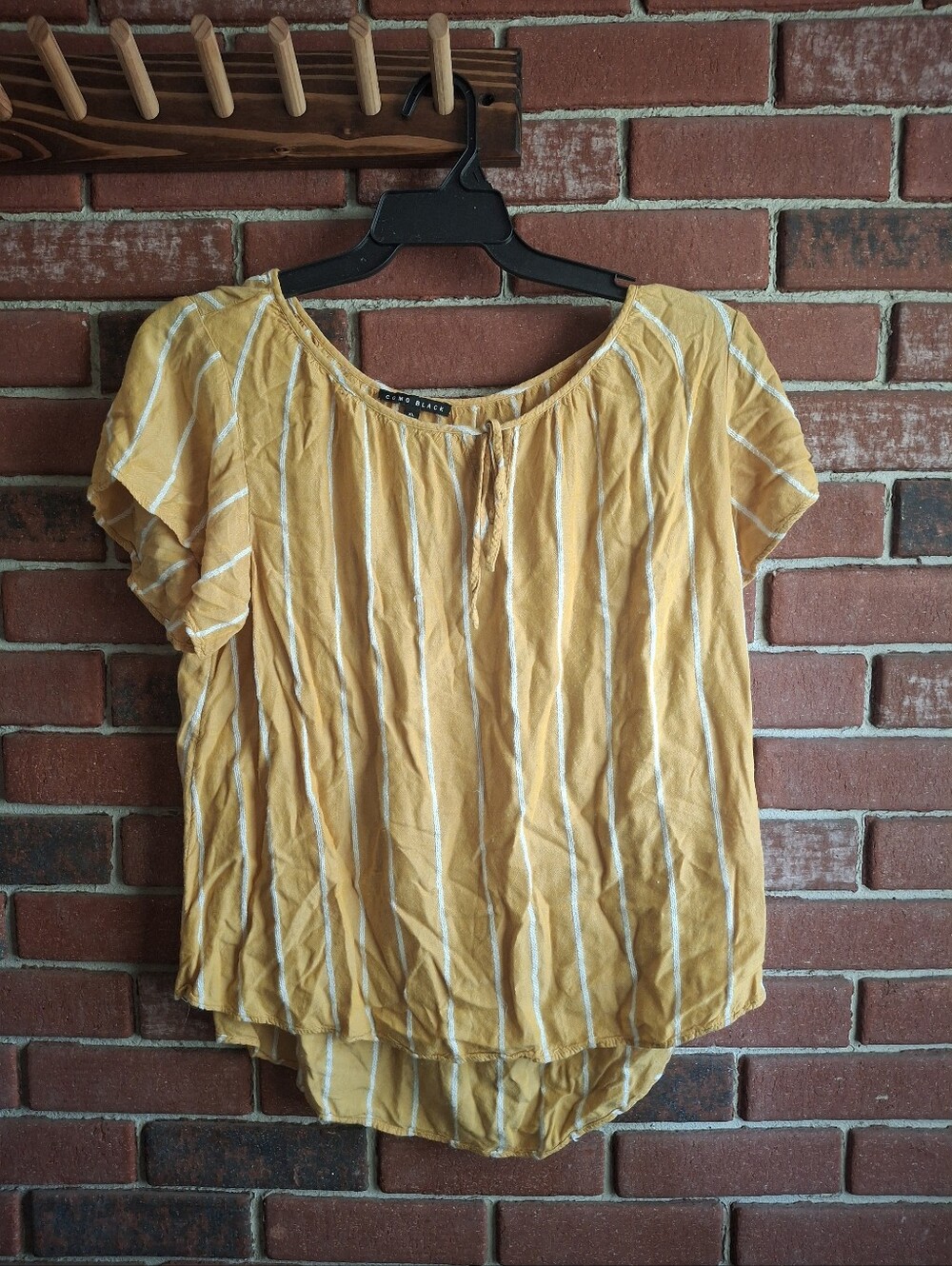 Yellow / white blouse